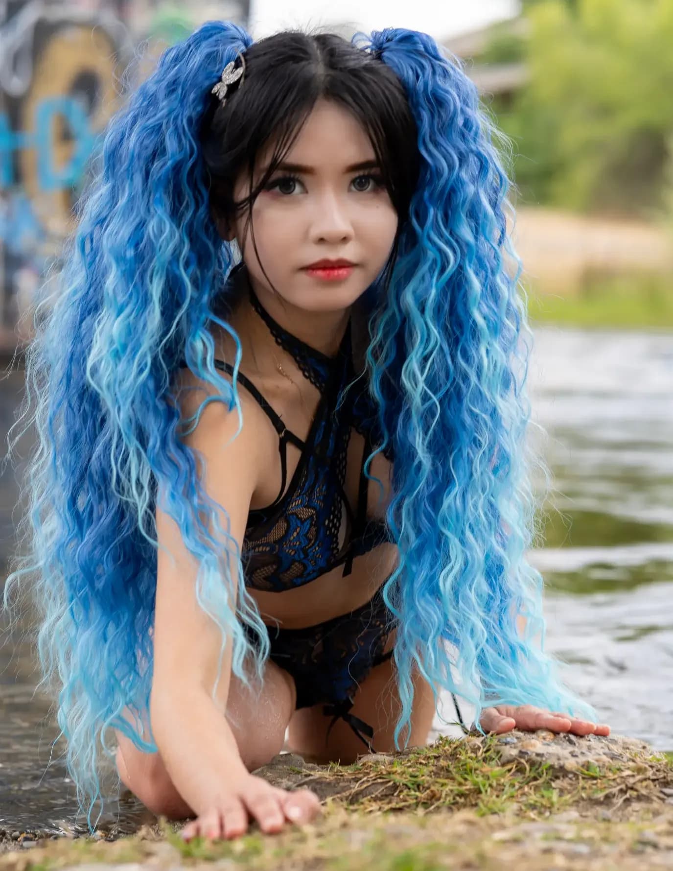 MOONFOX PHOTOGRAPHY STUDIOS image