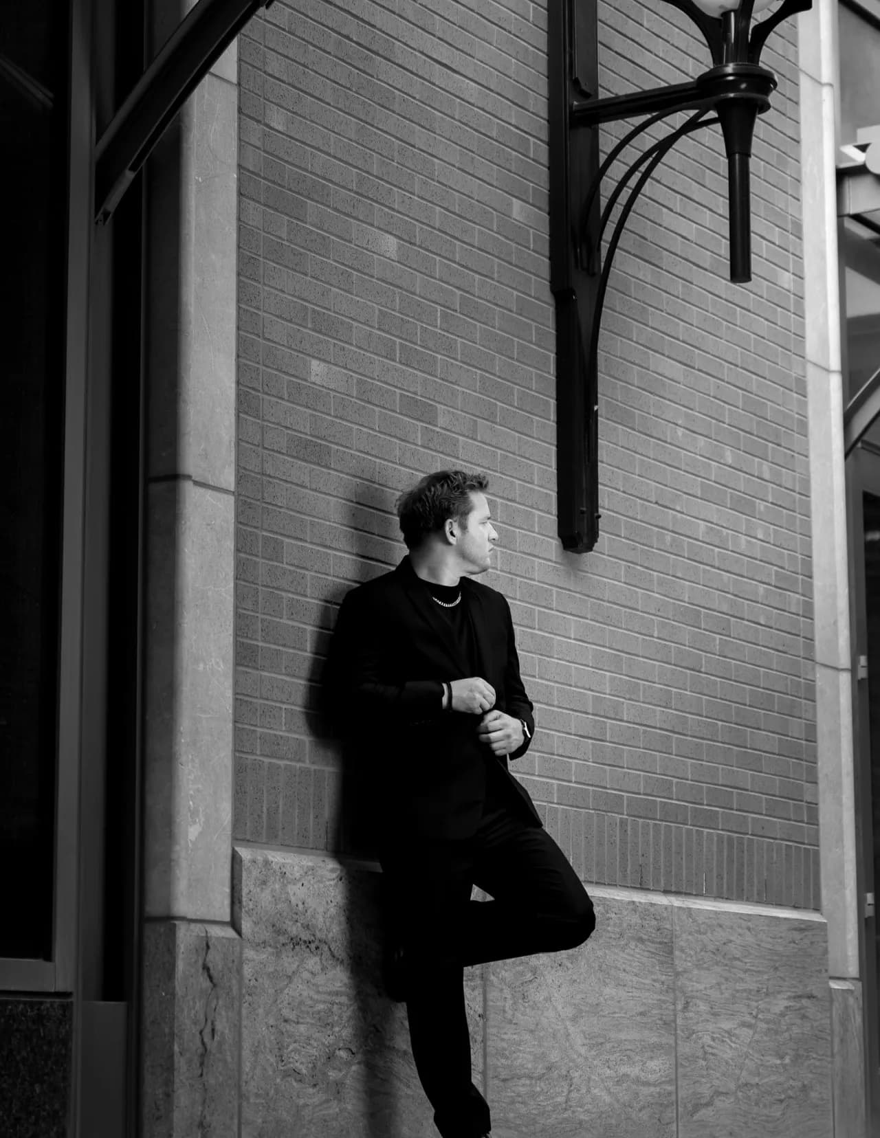 Guy Higgins image