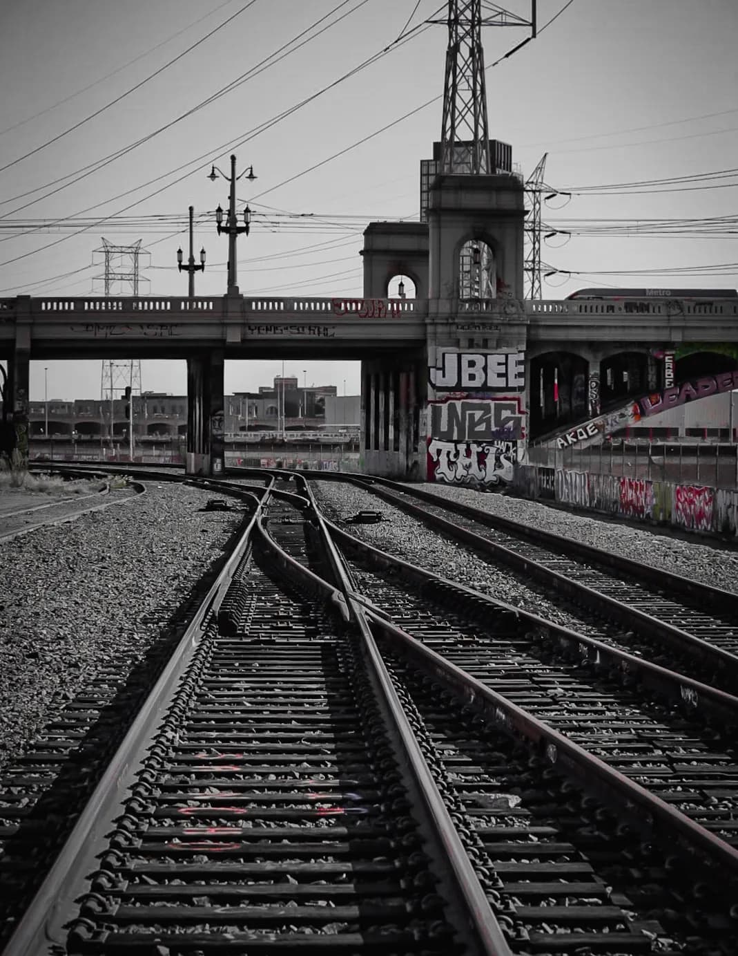 @mickeyvisualz image