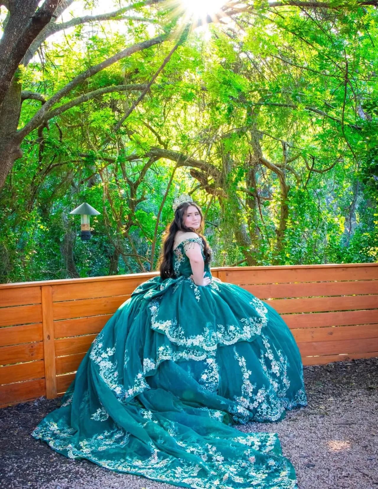 Zita Salinas image