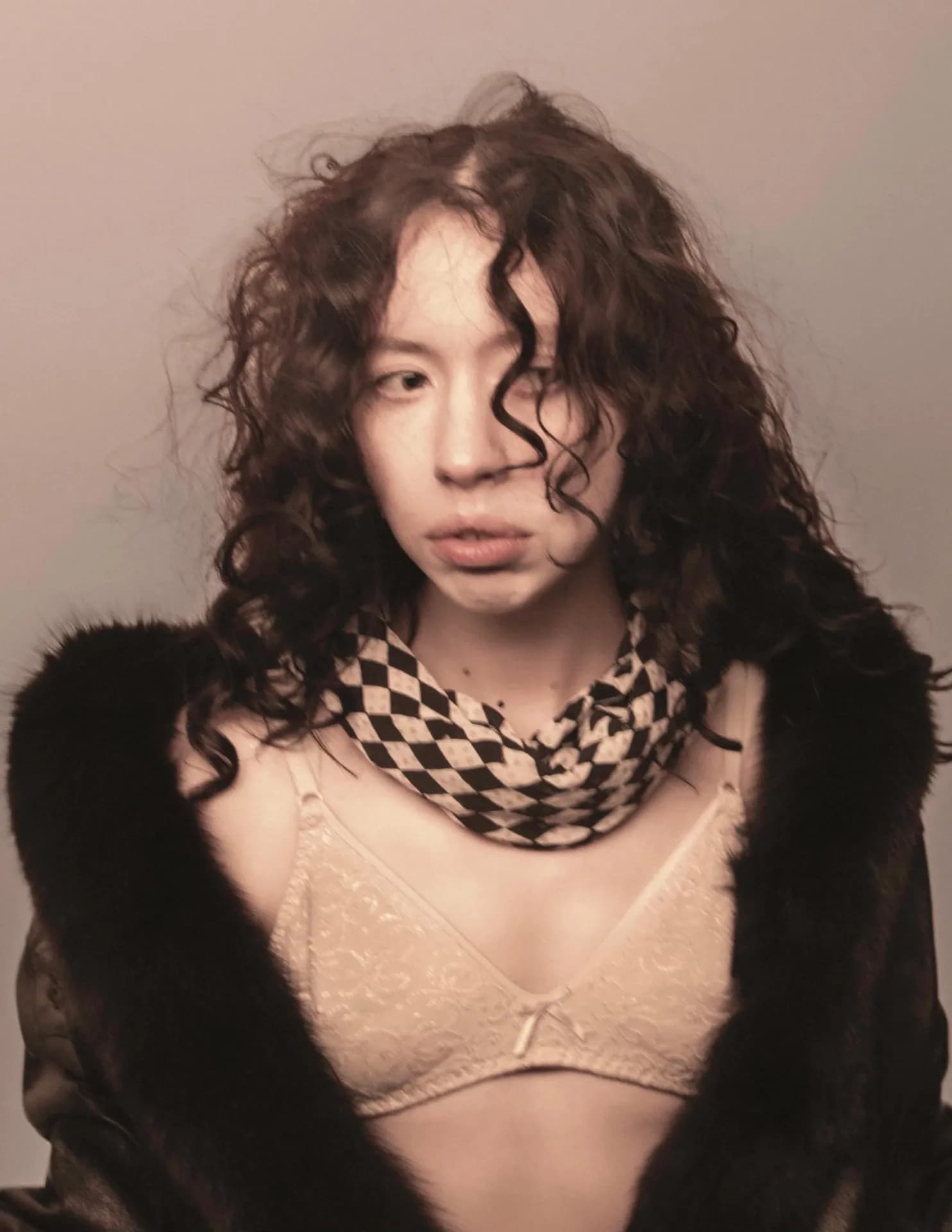 Elle Lavell image