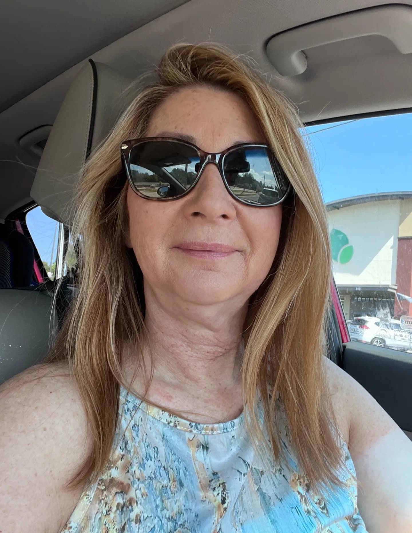 Lisa Miller image