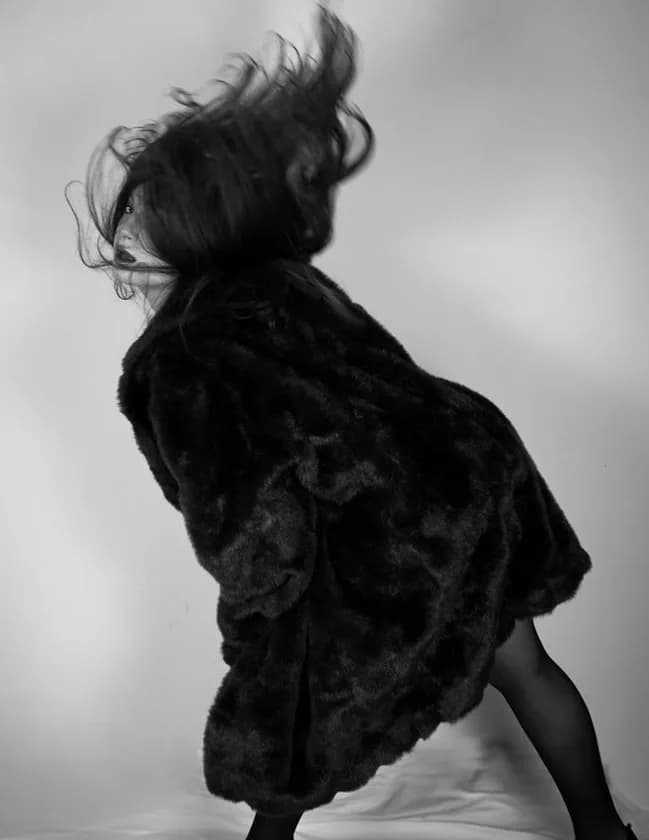 Kyla Hope image