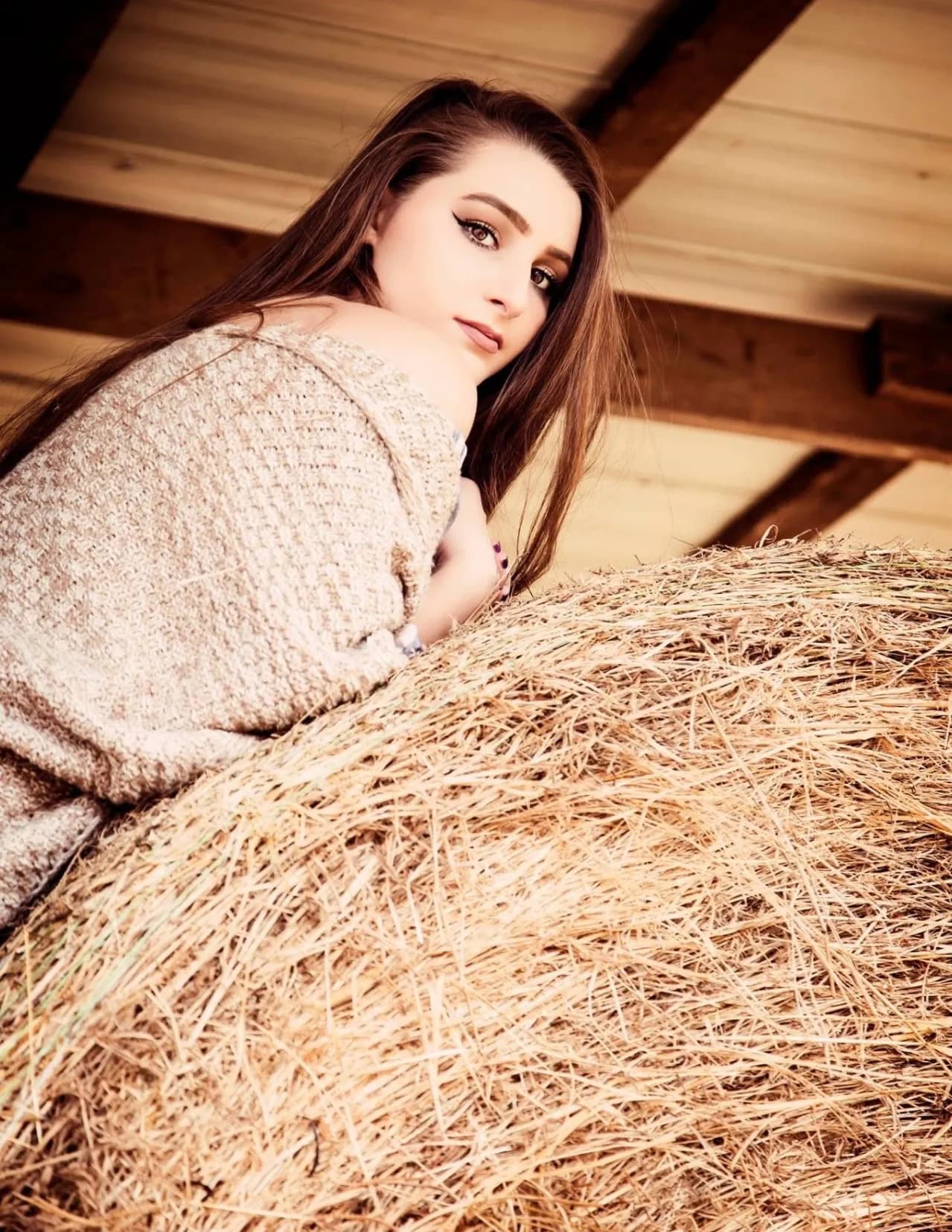 Casie Motter image