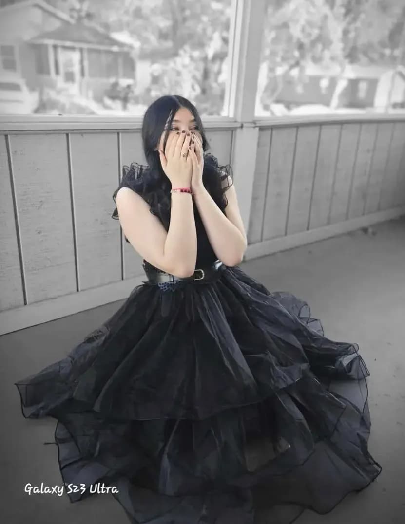 BeAuTiFuL.dIsAsTeR image
