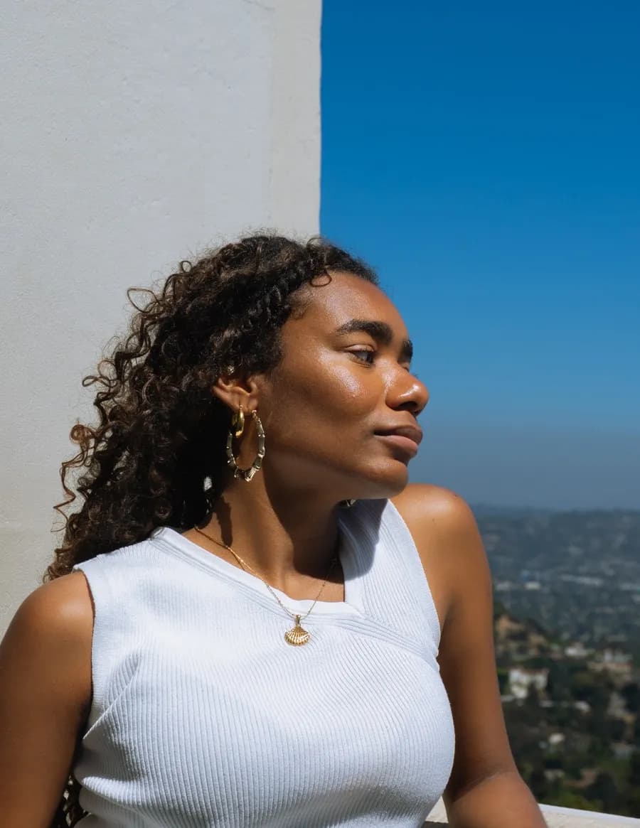 Alexandra Robinson image