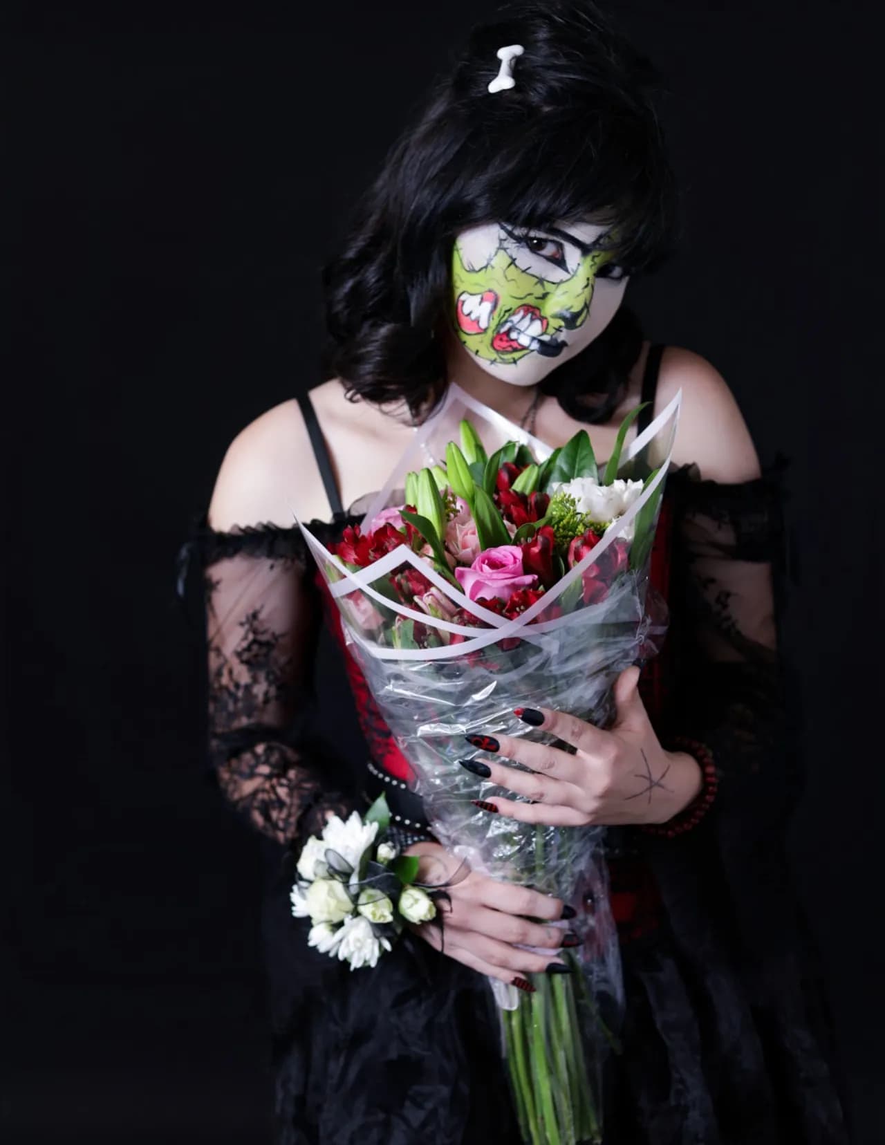 Leila Denae image