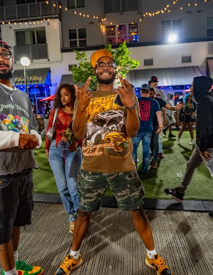 Rell.Visuals image