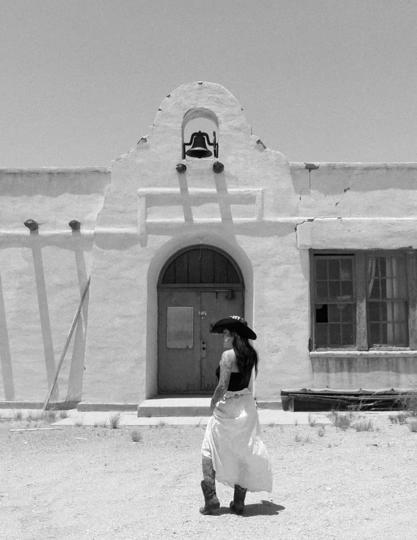 Michelle Romero image