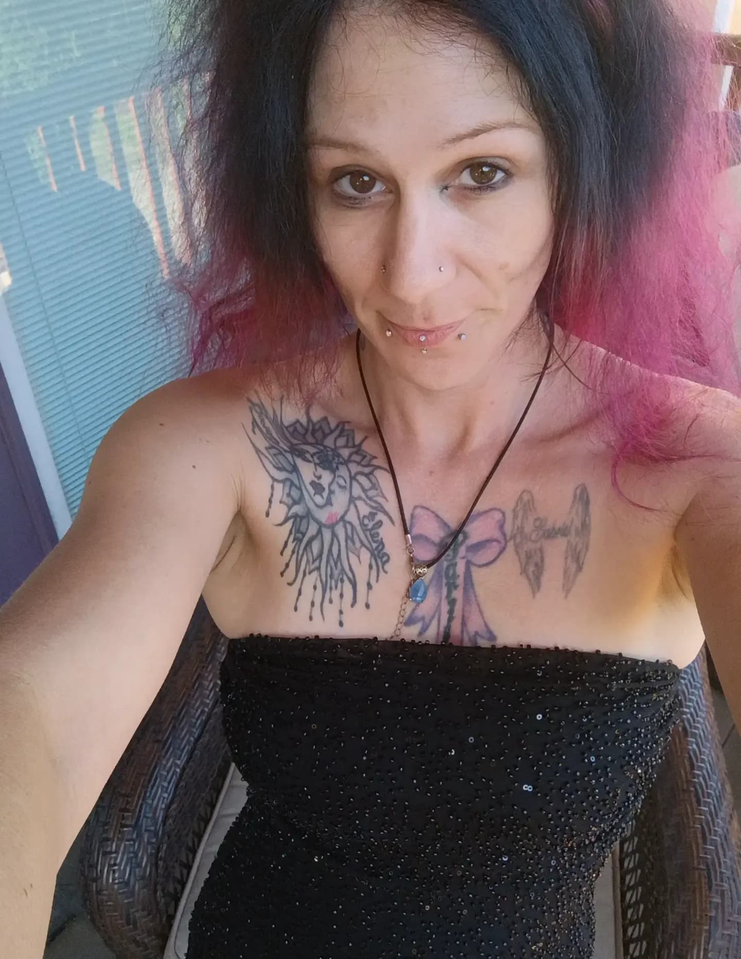Alicia Van Doren image