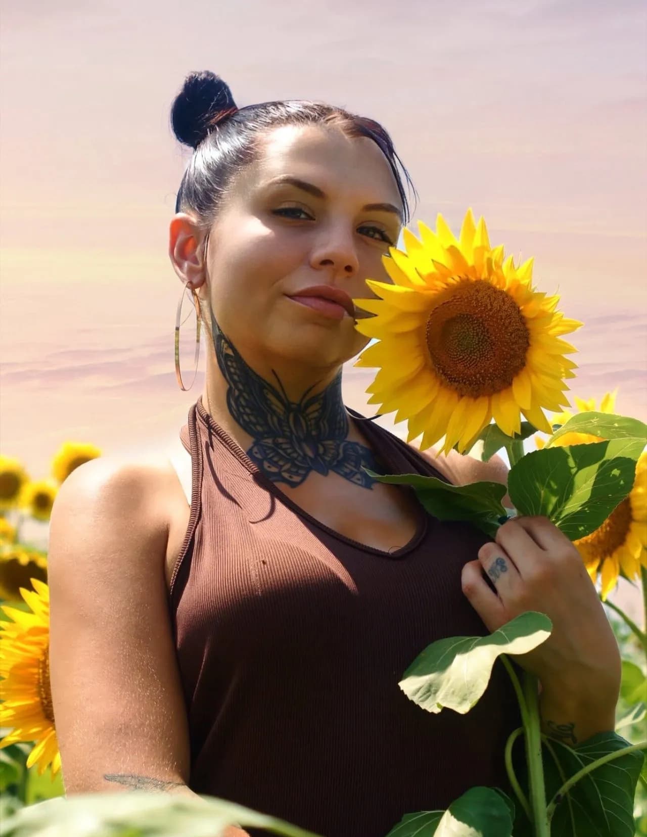 Mandi Rae image
