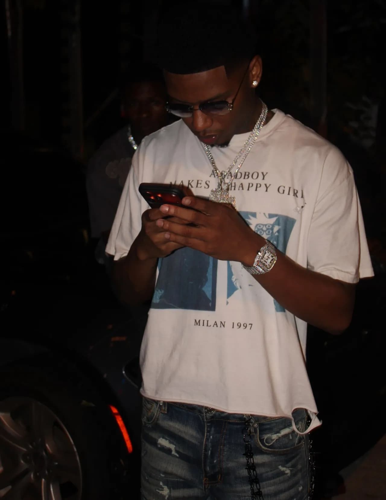 competitor YWqVW