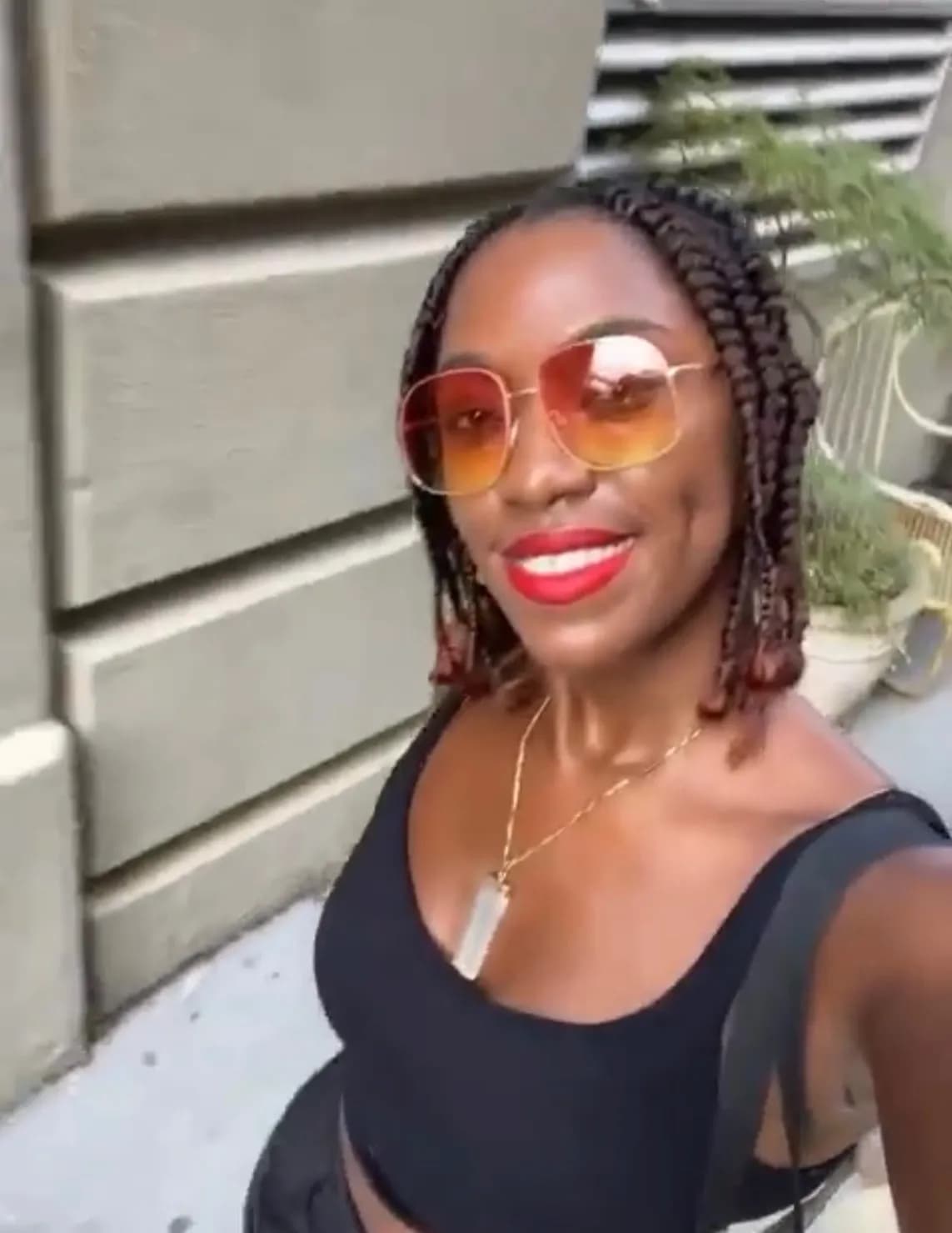 Shimeah Davis image