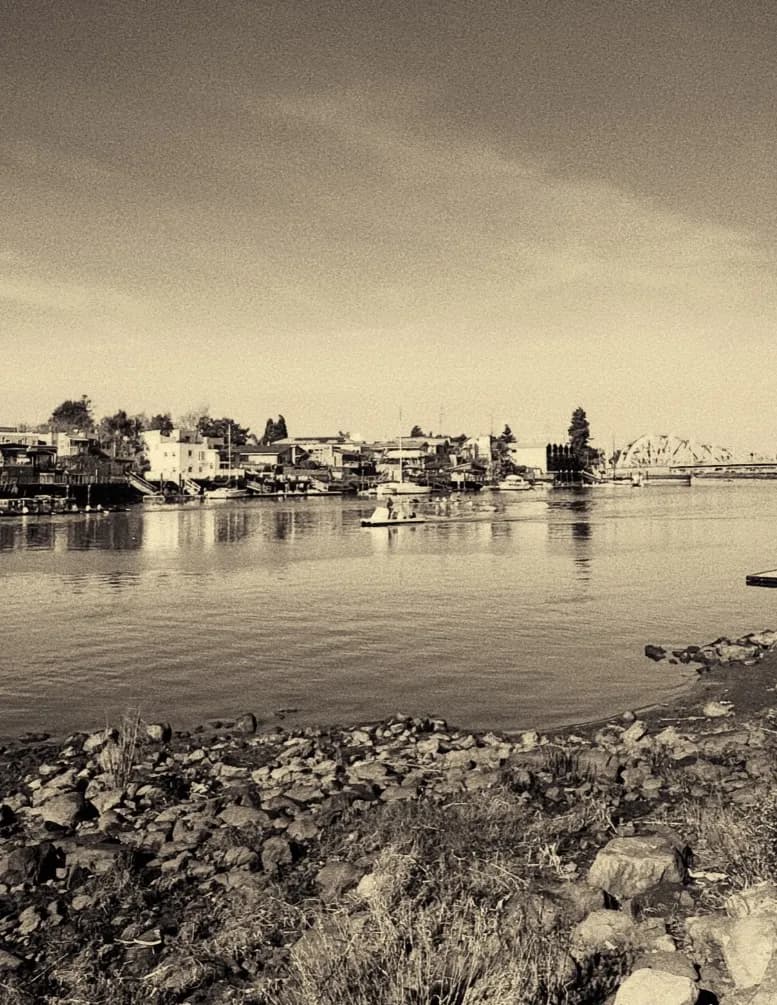 RgueyoFoto image