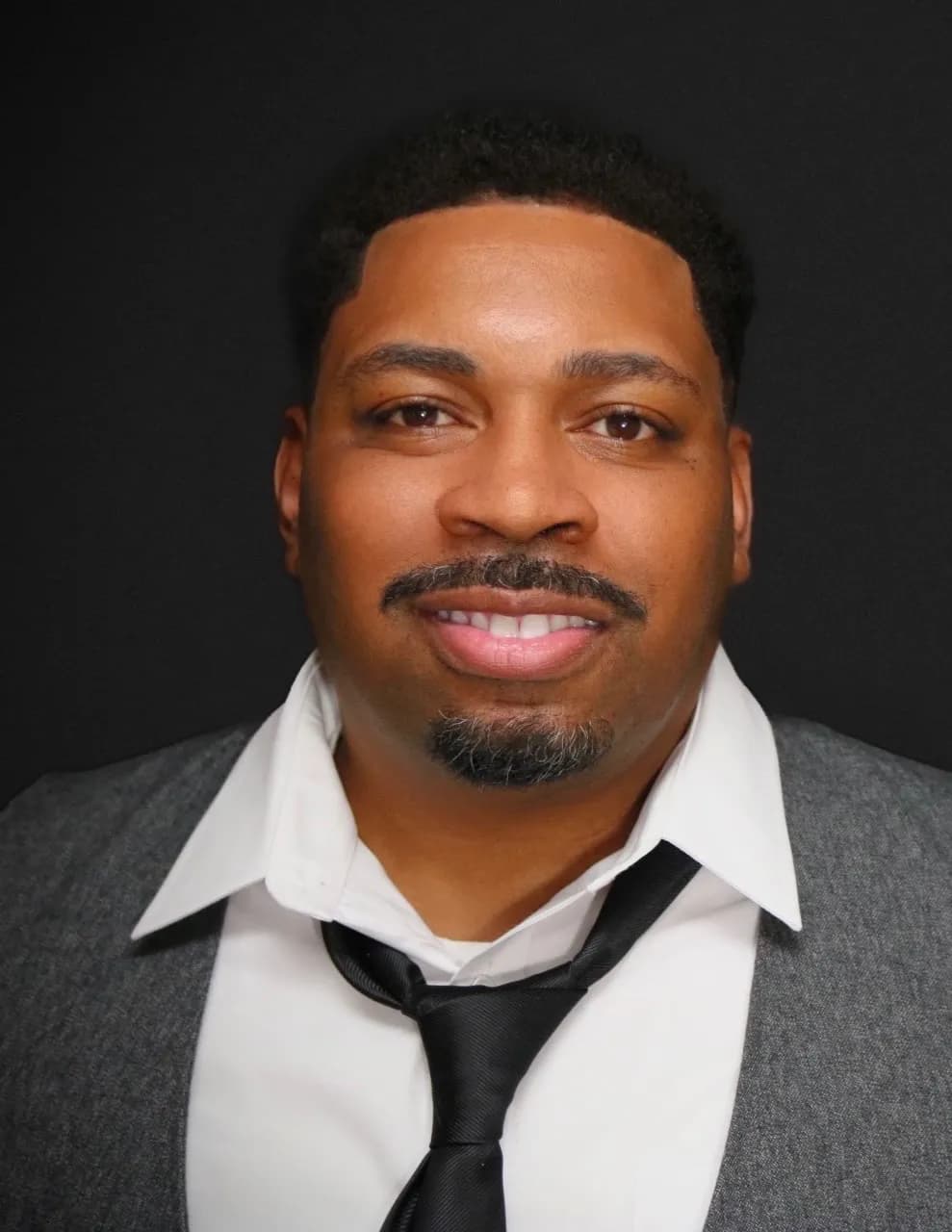 competitor AJgQ5