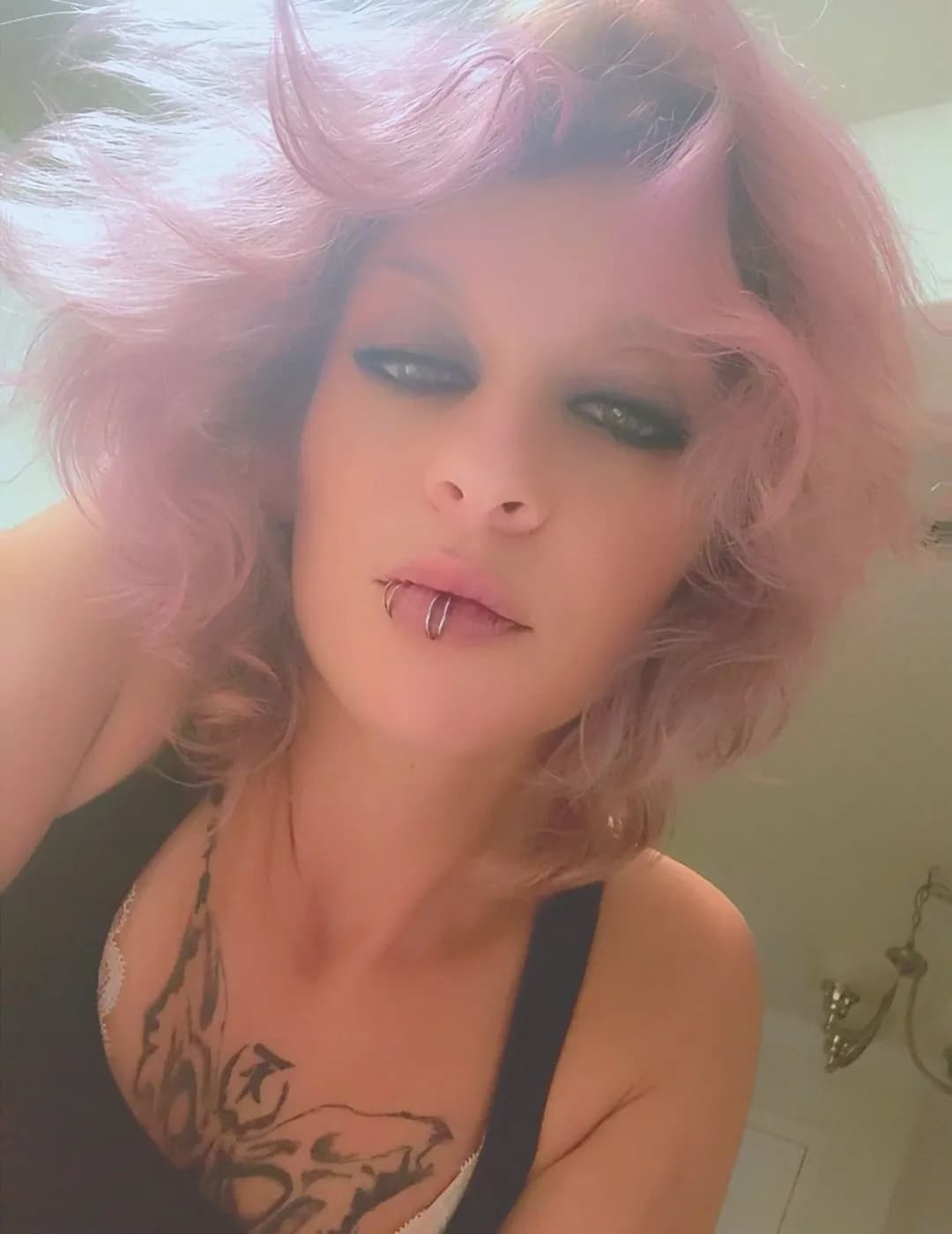 Cassandra Vassar image