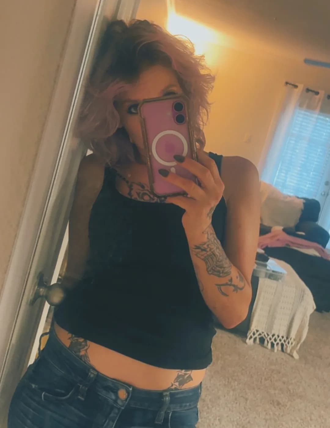 Cassandra Vassar image