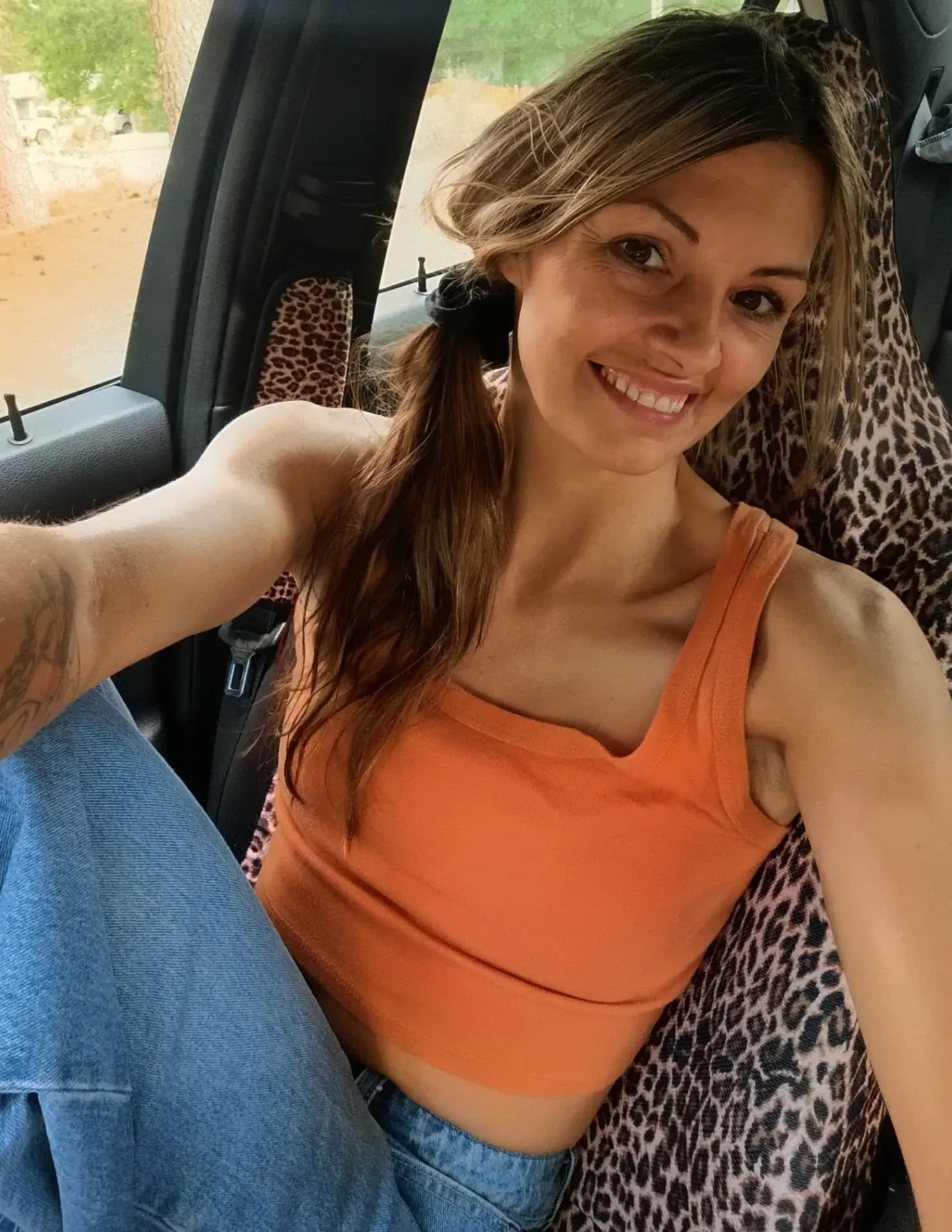 Heather Lou image