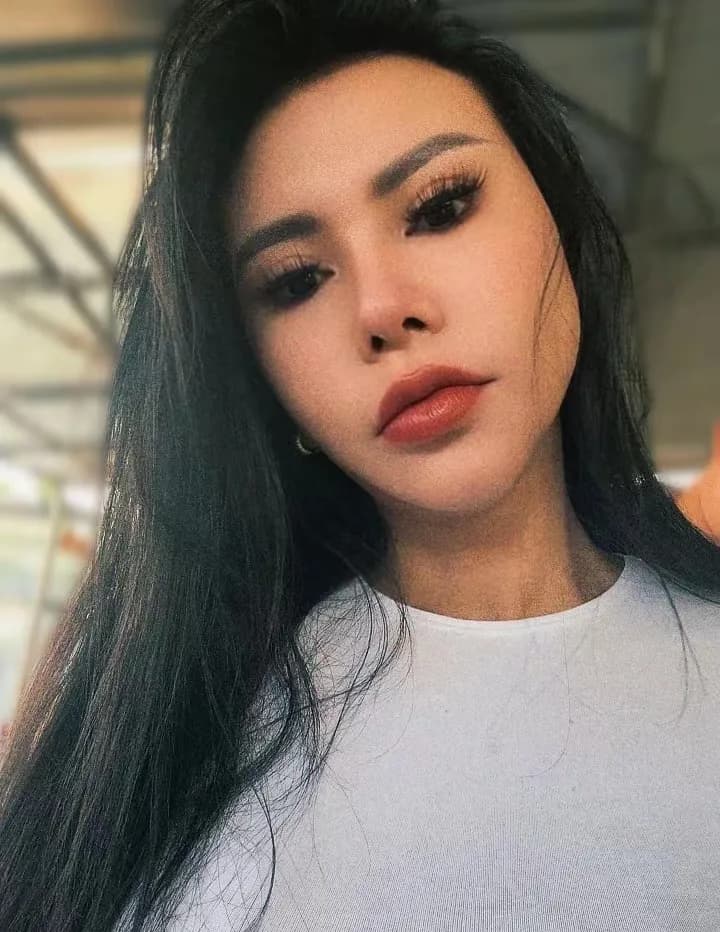 competitor YqwvK