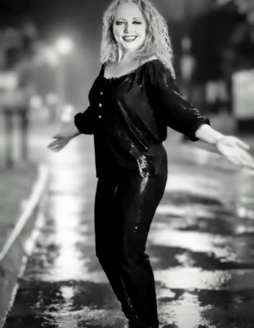 Heather~curvy~confident~black image