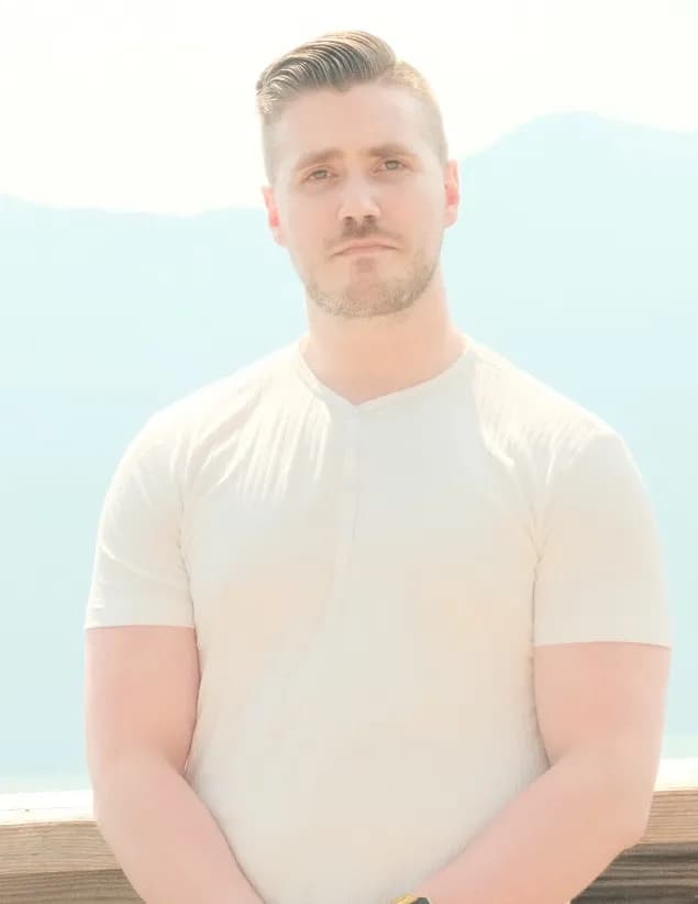 Ryan Nordal image