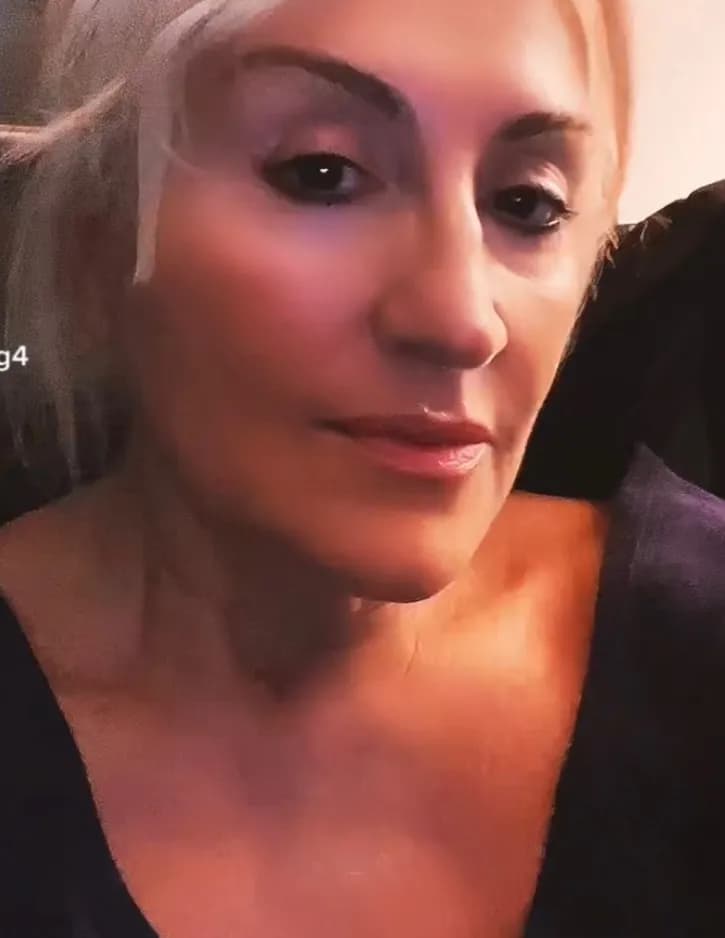 Sherry Lee image