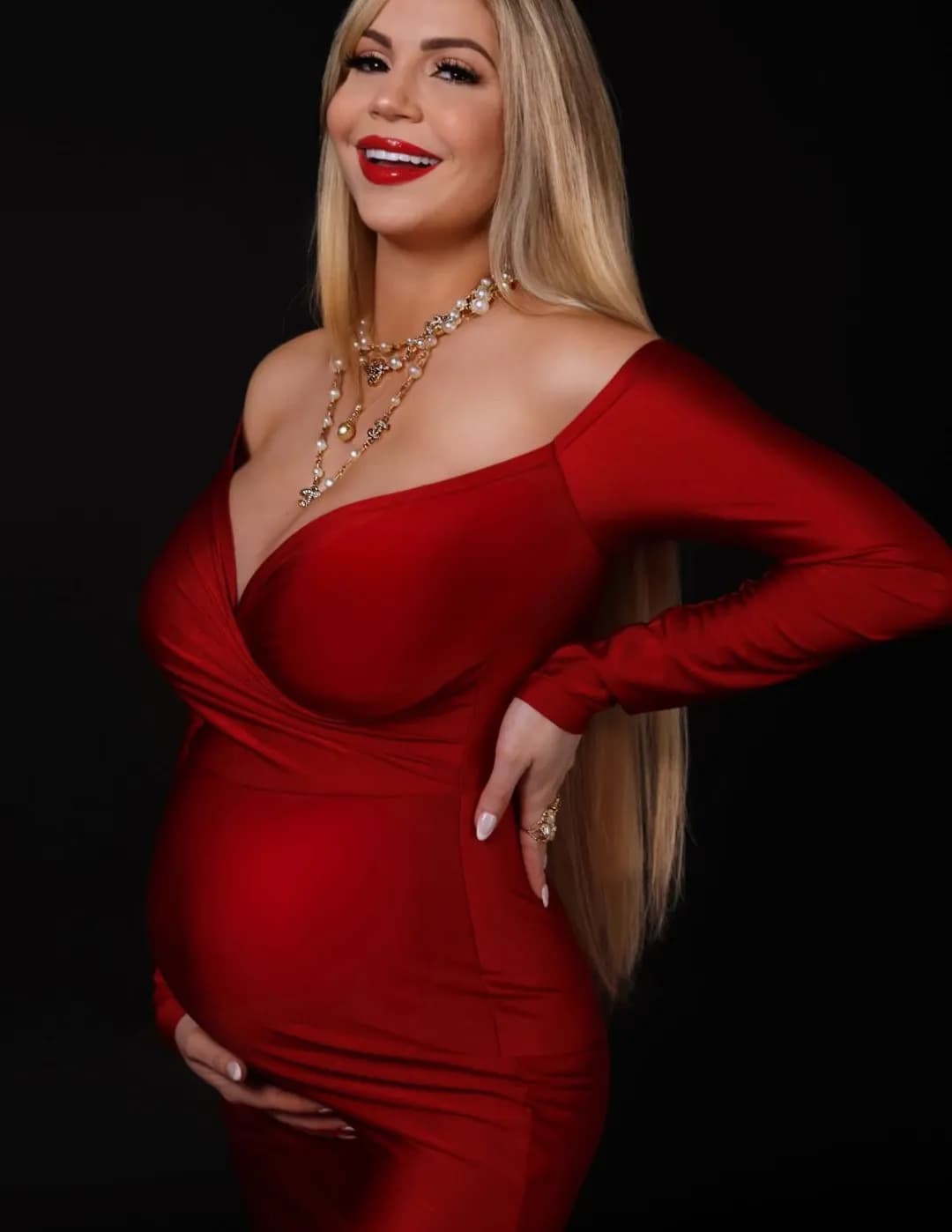 Amira piraquive image