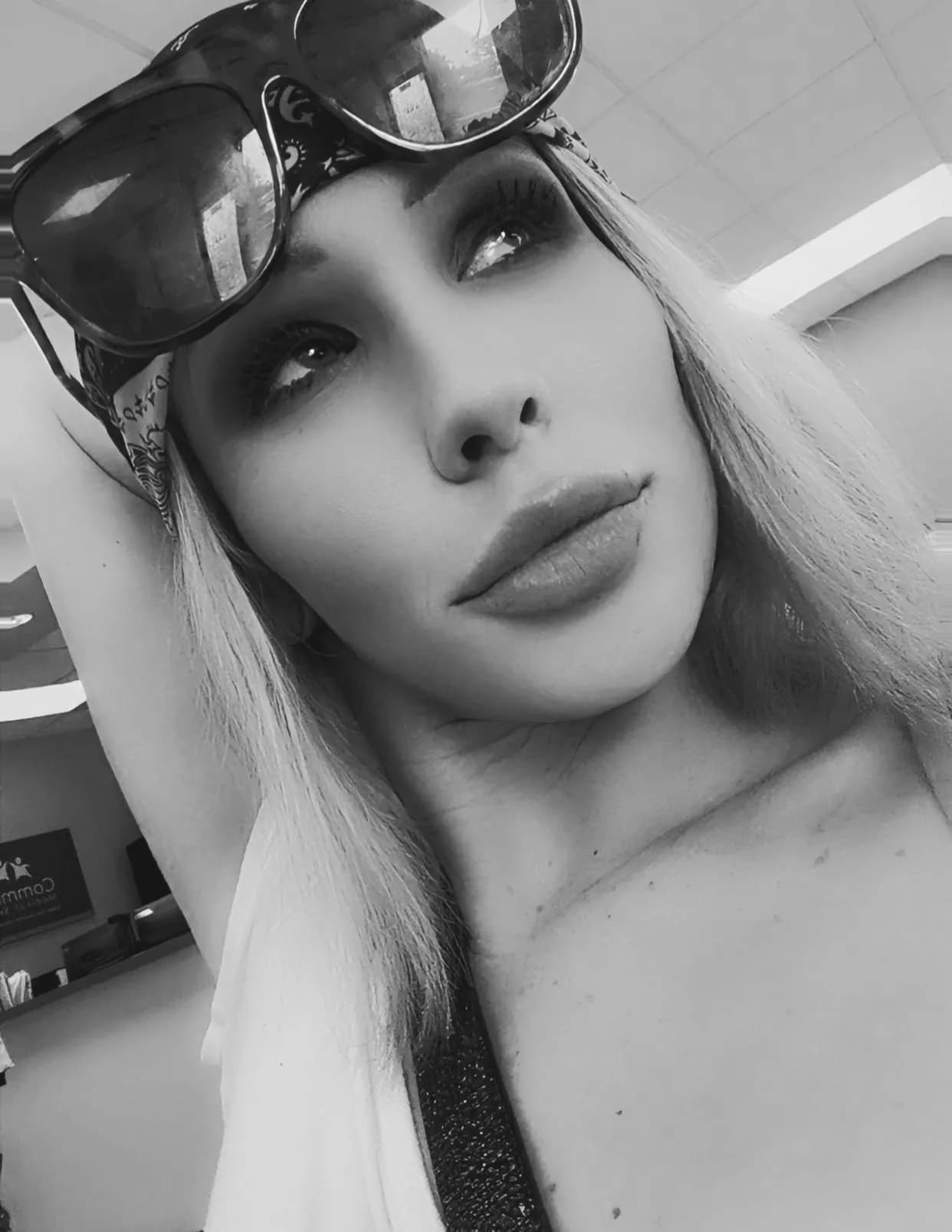 Kinsey Hart image