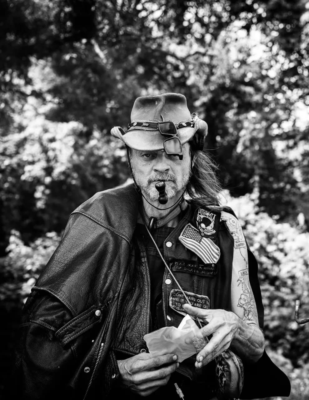 M.R.Graves image